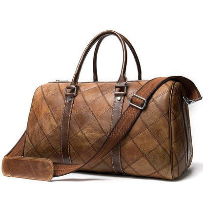 Feldacks luxury leather duffel bag for men in brown with quilted pattern and adjustable shoulder straps